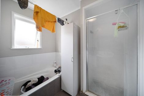 Photo of property in 25 Lachlan Place, Favona, Auckland, 2024