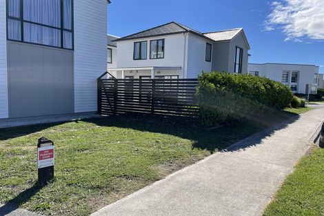 Photo of property in 18 Hopuni Way, Takanini, 2112