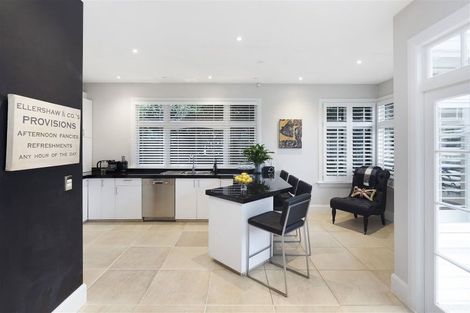 Photo of property in 36 Leinster Road, Merivale, Christchurch, 8014