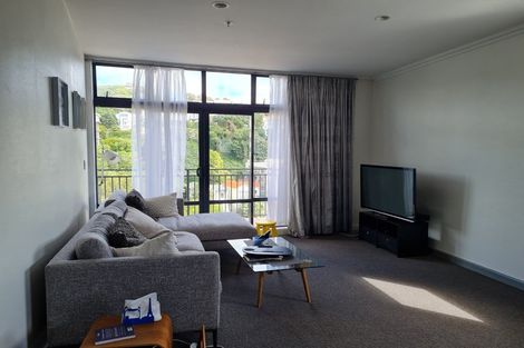Photo of property in Atrium Towers, 9d/154 The Terrace, Wellington Central, Wellington, 6011