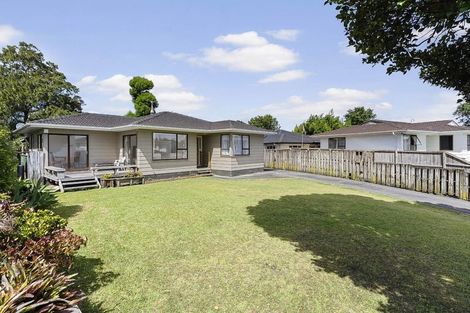 Photo of property in 9 Ririno Place, Manurewa, Auckland, 2102