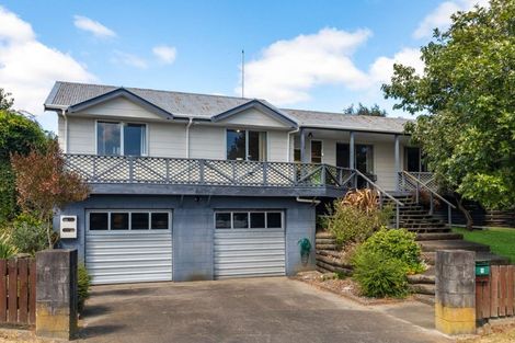 Photo of property in 1 Cedar Place, Owhata, Rotorua, 3010