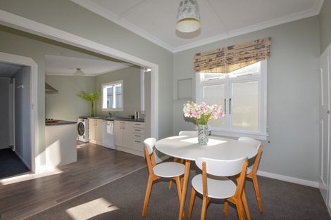 Photo of property in 107 Broadway, Carterton, 5713