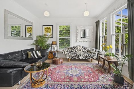 Photo of property in 15 Mcfarlane Street, Mount Victoria, Wellington, 6011