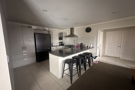 Photo of property in 27 Hildreth Street, Trentham, Upper Hutt, 5018