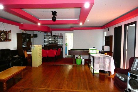 Photo of property in 138 Derby Street, Westport, 7825