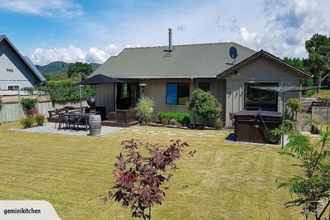 Photo of property in 120 Kinloch Road, Kinloch, Taupo, 3377