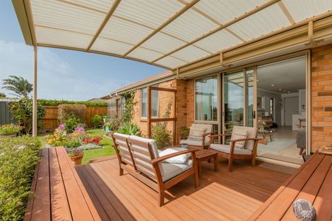 Photo of property in 56 Carrington Drive, Papamoa Beach, Papamoa, 3118