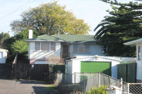 Photo of property in 35 Thompson Terrace, Manurewa, Auckland, 2102