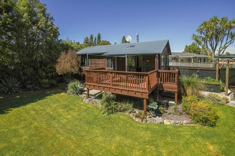 Photo of property in 16 Robinson Street, Cheviot, 7310