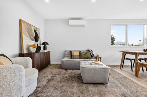 Photo of property in 1/1 Teddy Street, Whitiora, Hamilton, 3200