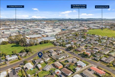 Photo of property in 37 Garland Drive, St Andrews, Hamilton, 3200