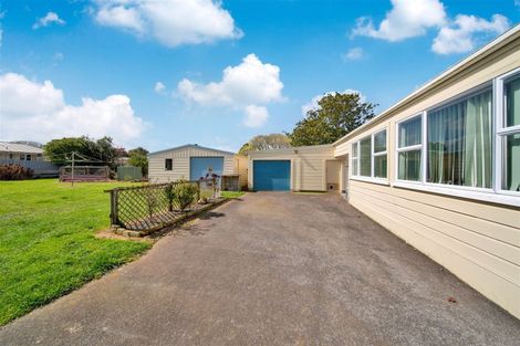 Photo of property in 39 Patu-kukupa Street, Manaia, 4612