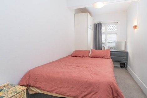 Photo of property in 14 Prince Street, Mount Victoria, Wellington, 6011