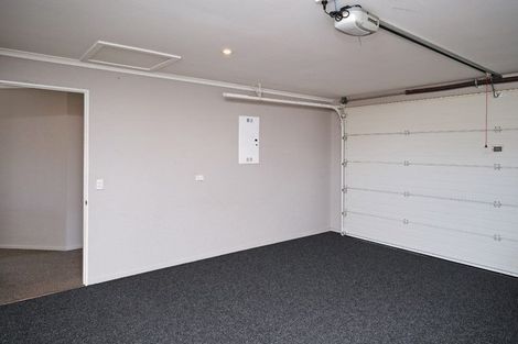 Photo of property in 19 Brockelbank Drive, Kaiapoi, 7630