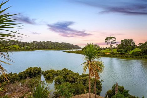 Photo of property in 6 William Blake Way, Riverhead, 0820