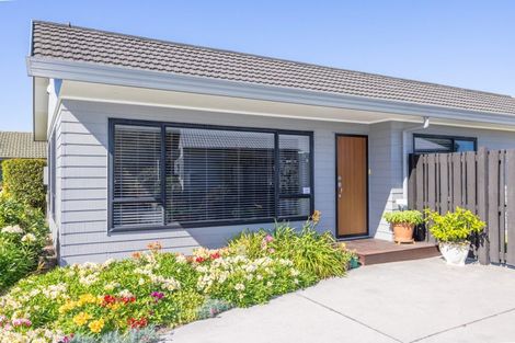 Photo of property in 37 Endeavour Avenue, Flagstaff, Hamilton, 3210