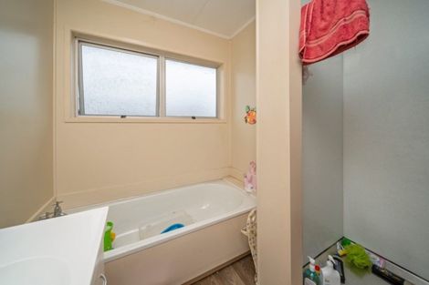 Photo of property in 152 Brecon Road, Stratford, 4332