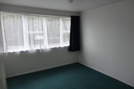 Photo of property in 19 Archibald Road, Kelston, Auckland, 0602