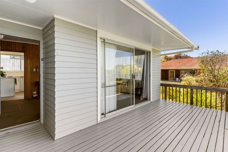 Photo of property in 69 Lynden Avenue, Hillcrest, Auckland, 0627