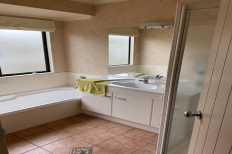 Photo of property in 6 Savannah Place, Papamoa Beach, Papamoa, 3118