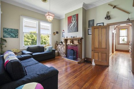 Photo of property in 18 Bourke Street, Palmerston North, 4410