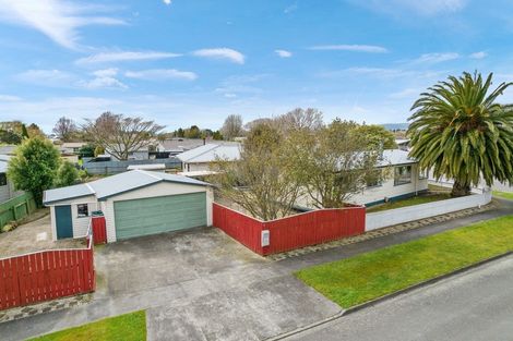 Photo of property in 2 Newton Place, Westbrook, Palmerston North, 4412