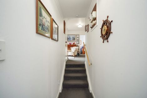 Photo of property in 25 Farm Street, Lumsden, 9730