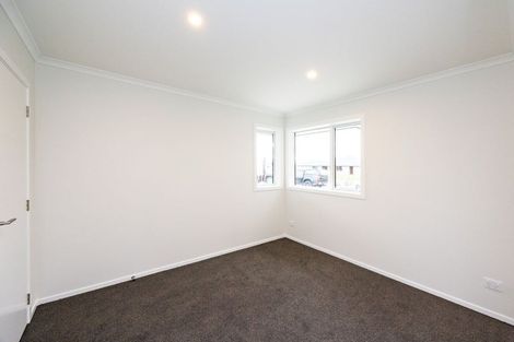 Photo of property in 53 Atlantic Drive, Fitzherbert, Palmerston North, 4410