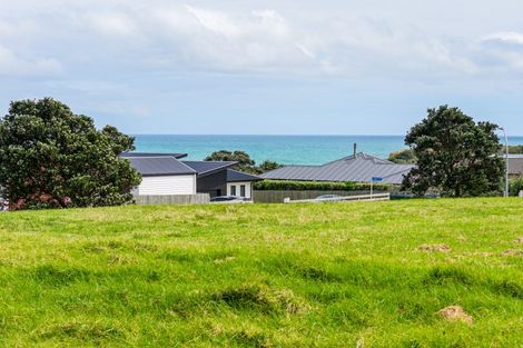 Photo of property in 38 Sunset Drive, Baylys Beach, 0377