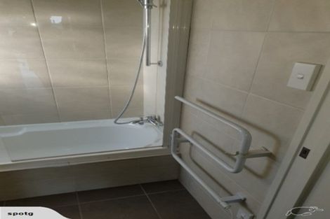 Photo of property in 3/8 Hinekohu Street, New Lynn, Auckland, 0600