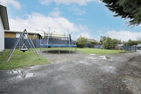 Photo of property in 12 Lauder Place, Heidelberg, Invercargill, 9812