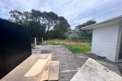 Photo of property in 18 Juniper Road, Sunnynook, Auckland, 0620
