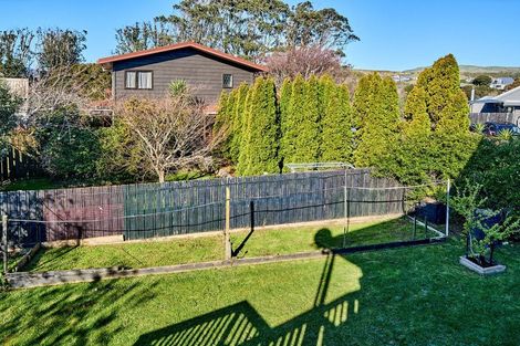 Photo of property in 25 Longitude Place, Whitby, Porirua, 5024