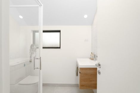 Photo of property in 2/33 England Street, Phillipstown, Christchurch, 8011