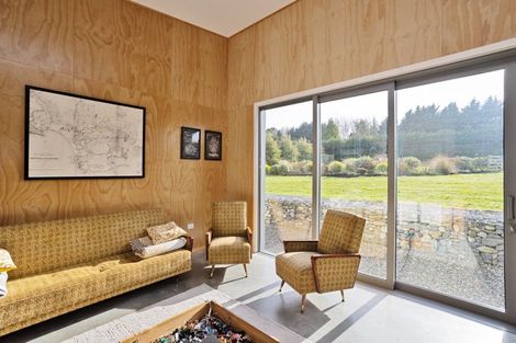 Photo of property in 124 Fairweather Road, Mill Road, Invercargill, 9872