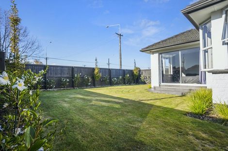 Photo of property in 515 Harewood Road, Harewood, Christchurch, 8051