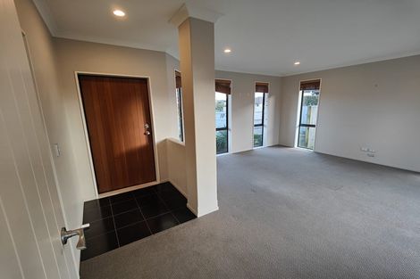 Photo of property in 44 Wiltshire Drive, Huntington, Hamilton, 3210