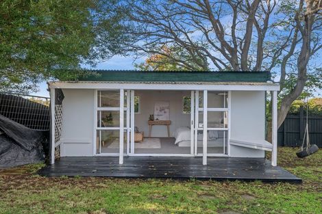 Photo of property in 27 Reginald Street, Burwood, Christchurch, 8083