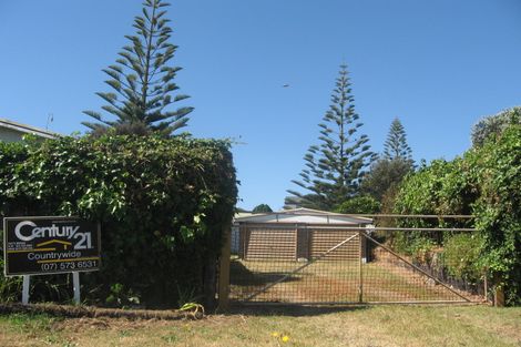Photo of property in 591 Pukehina Parade, Pukehina, Te Puke, 3189