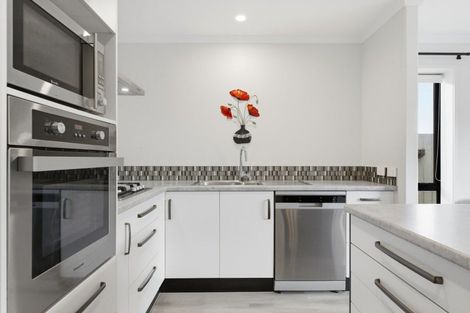 Photo of property in 5 Haka Way, Papamoa, 3118