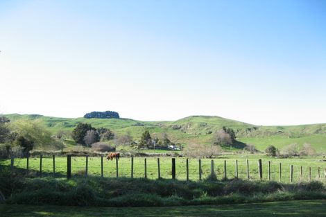 Photo of property in 31 Main Street, Hunterville, 4730