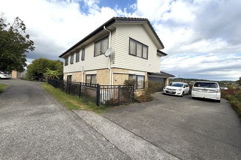 Photo of property in 7a Boeing Place, Goodwood Heights, Auckland, 2105