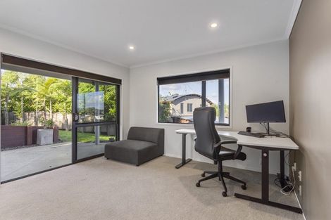 Photo of property in 37 Bannings Way, Hobsonville, Auckland, 0618