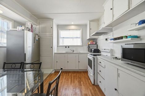 Photo of property in 18 Clinkard Avenue, Glenholme, Rotorua, 3010