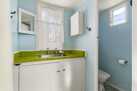 Photo of property in 109 Mary Road, Whangamata, 3620