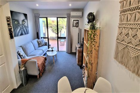 Photo of property in 2/35 Walpole Street, Waltham, Christchurch, 8023
