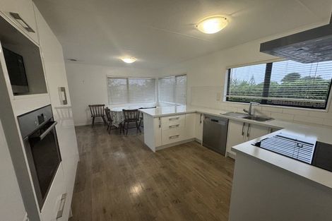 Photo of property in 26 Langdale Avenue, Paraparaumu, 5032