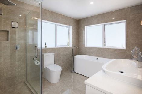 Photo of property in 202b Mellons Bay Road, Mellons Bay, Auckland, 2014