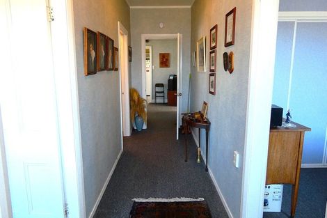 Photo of property in 106 Queen Street, Westport, 7825